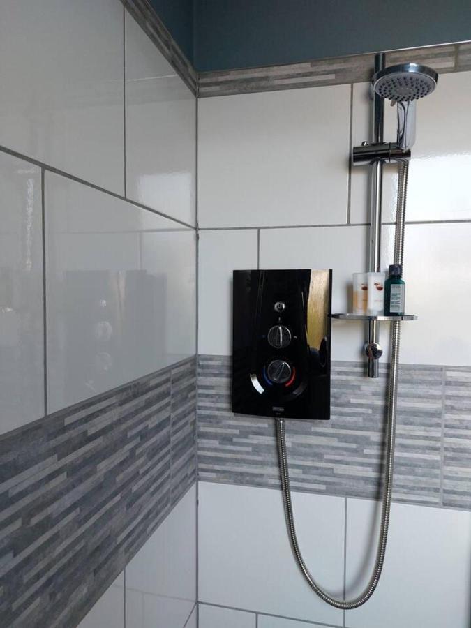 Inviting 1-Bed Apartment In Херн Бей Екстериор снимка